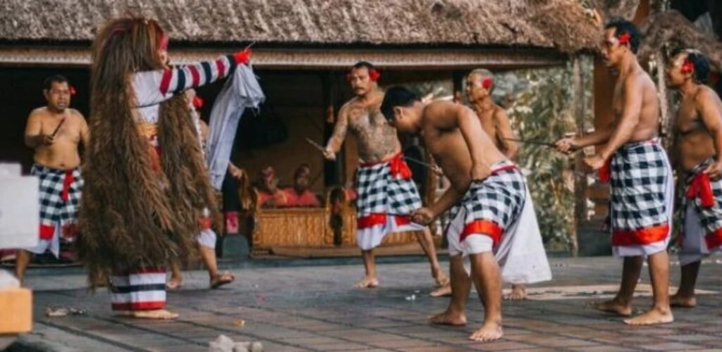 Balinese cultural performance. (Photo: Pexels/Pandit Wiguna)